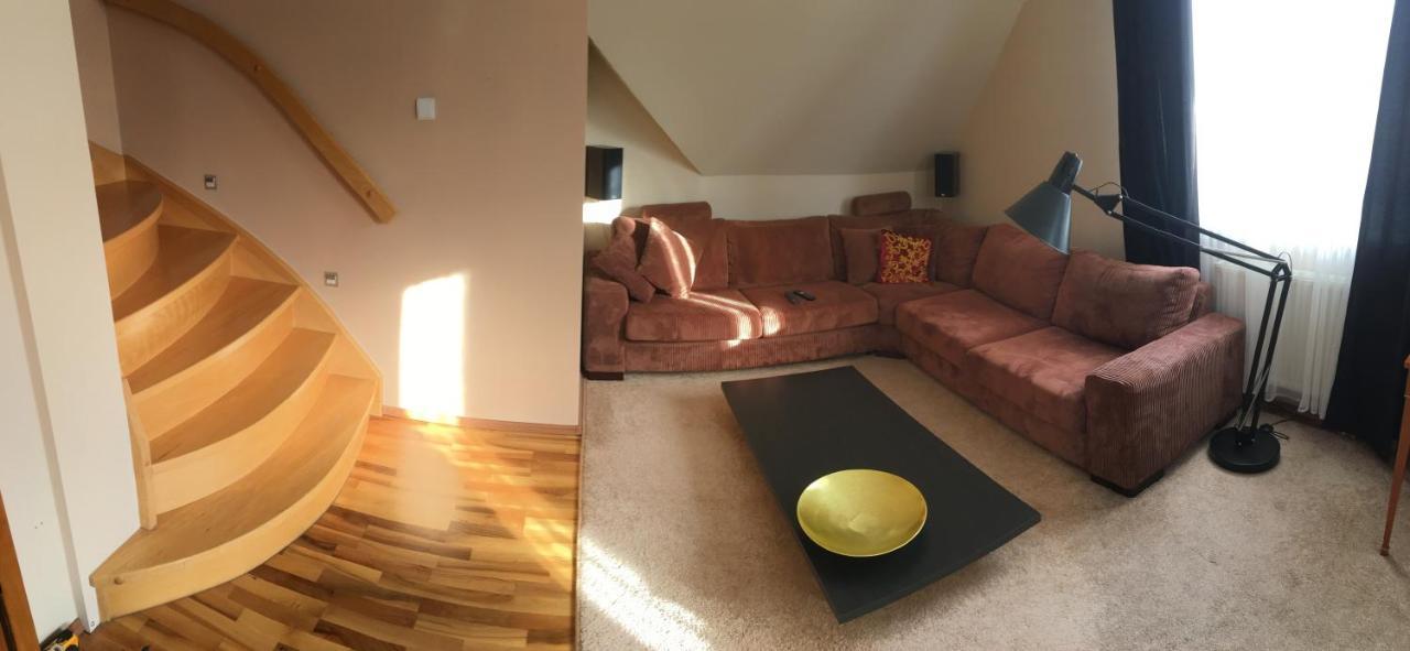 Apartament Jelení Hora Exteriér fotografie